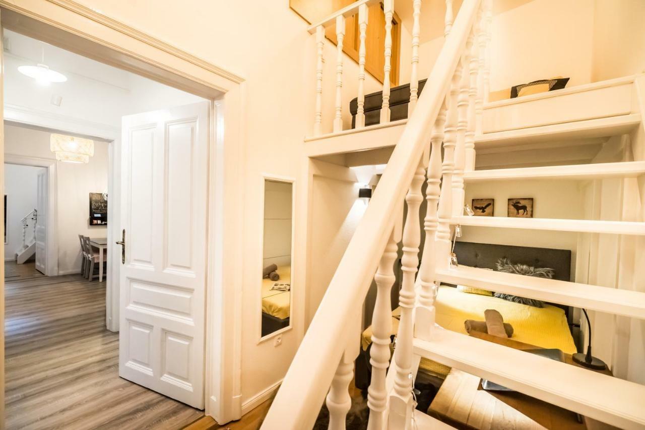 St Stephen Boulevard Apartment Next To Danube Budapest Esterno foto
